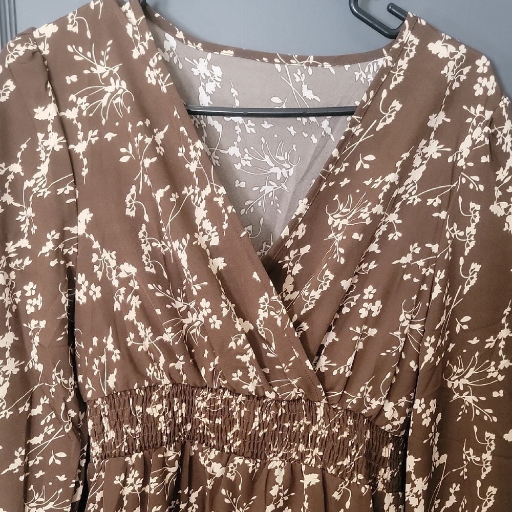 SHEIN Chocolate Floral Long Sleeve Dress - Picture 2 of 4